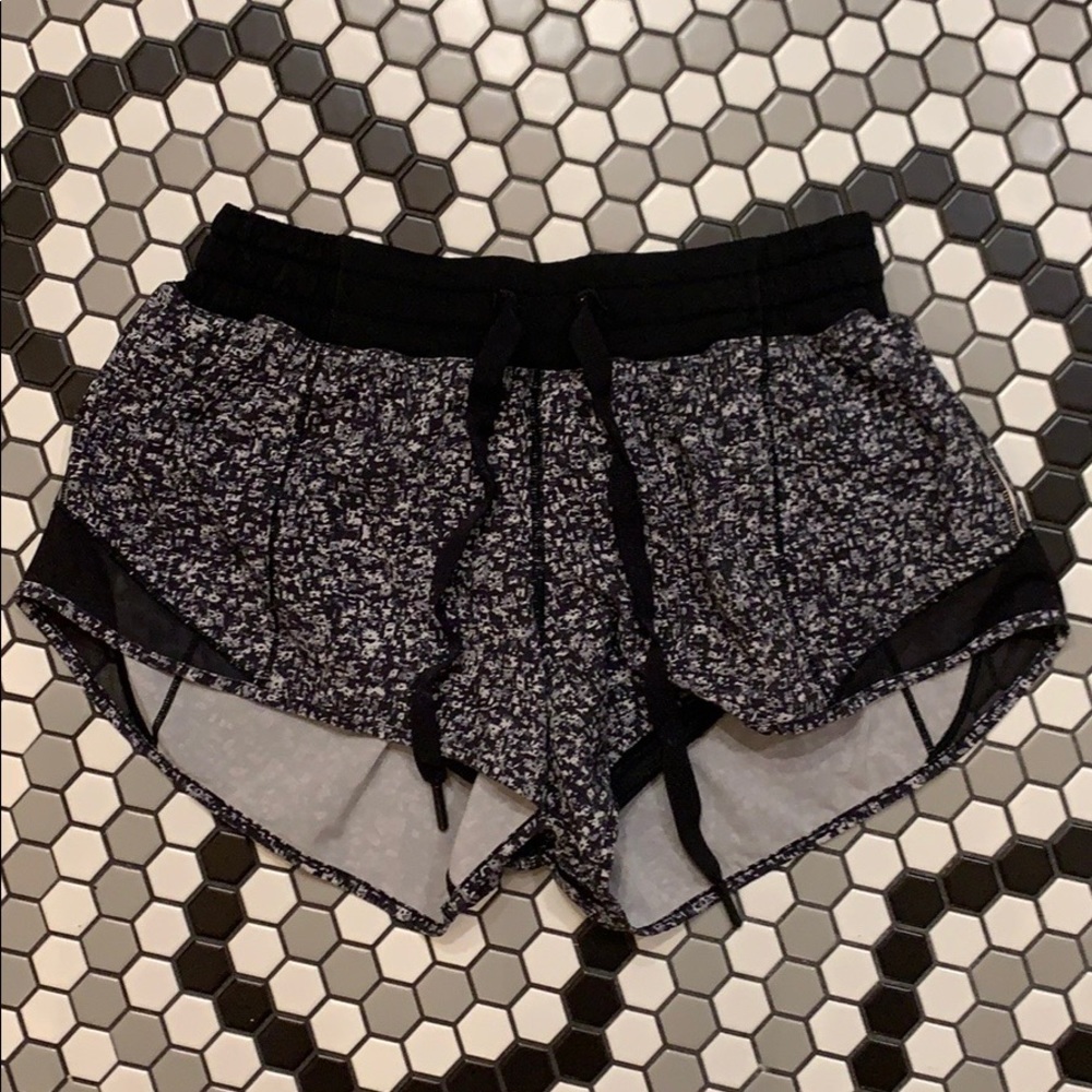 Lulu lemon hotty hot shorts
